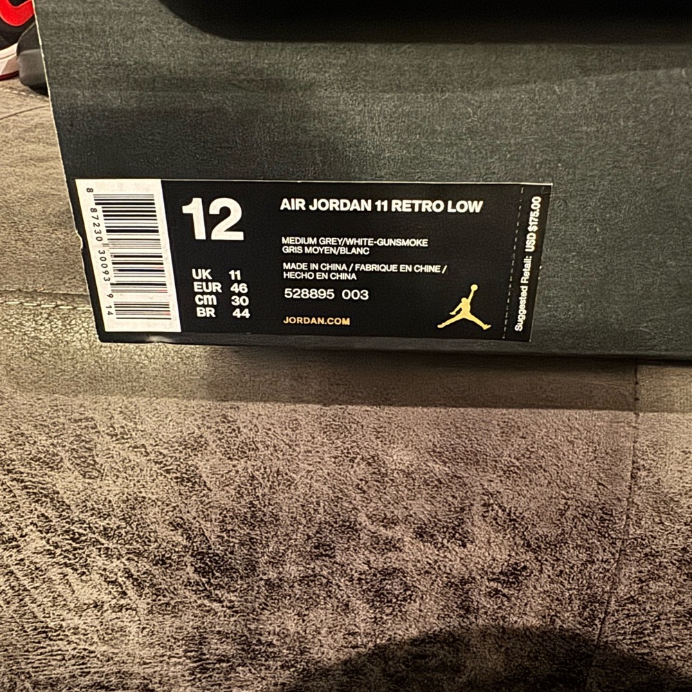 Jordan Air 11 Retro Low - cool grey